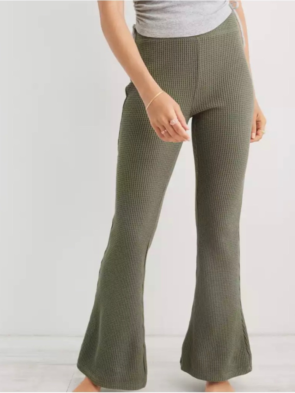 Urban Outfitters Out From Under green waffle knit flare distressed leggings L - Picture 2 of 8